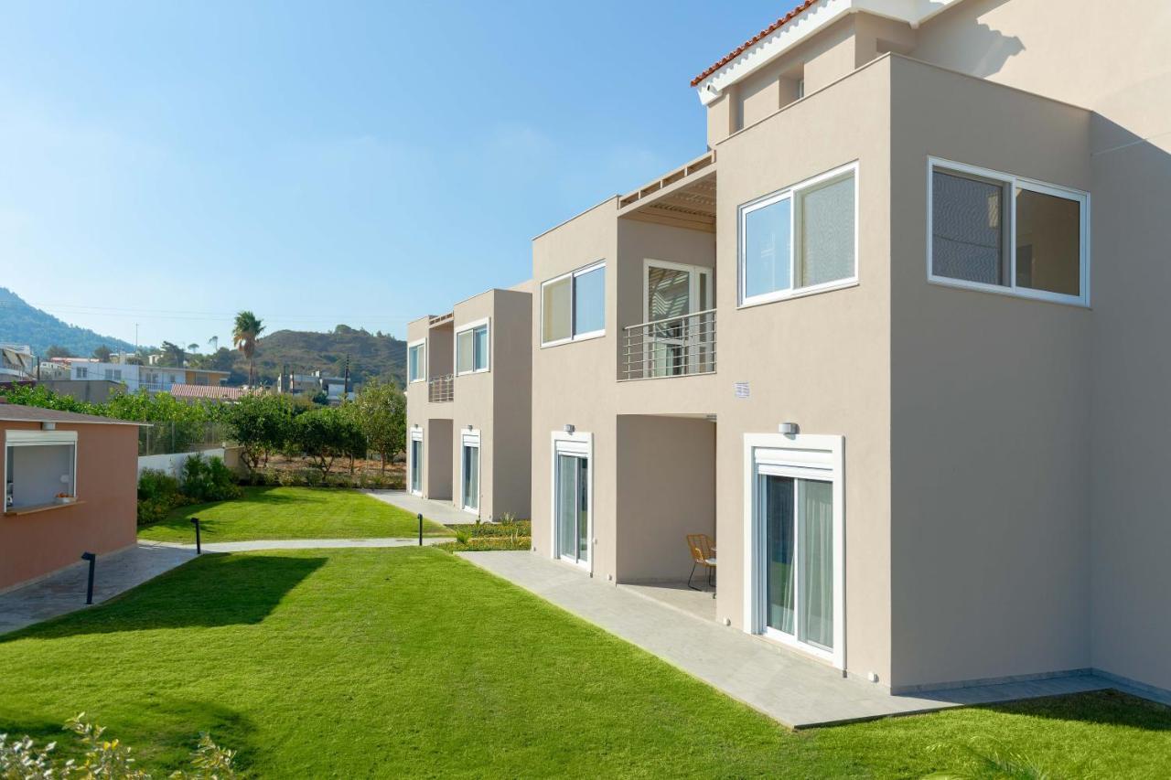 L & C Boutique Apartments Kremasti  Exterior photo